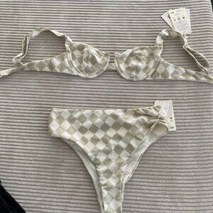 NEVER WORN (Tags on) Women's Aloha Bikini Large